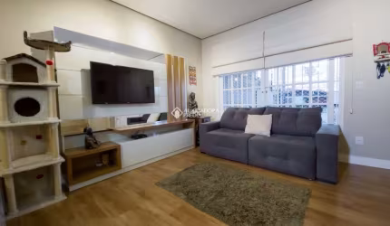 Casa com 3 quartos à venda na Rua Padre João Batista Reus, 2125, Camaquã, Porto Alegre, 159 m2 por R$ 839.990