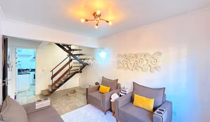 Casa em condomínio fechado com 3 quartos à venda na Rua General Gomes Carneiro, 80, Medianeira, Porto Alegre, 166 m2 por R$ 550.000