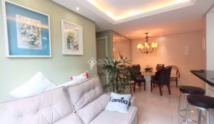 Apartamento com 3 quartos à venda na Rua Coronel Massot, 1229, Cristal, Porto Alegre, 61 m2 por R$ 405.000