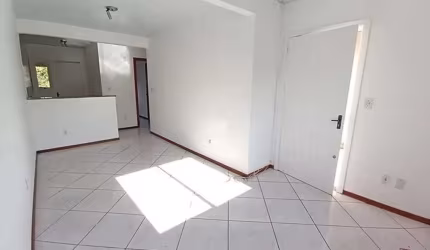 Casa com 3 quartos à venda na Rua Carlos Maximiliano Fayet, 645, Hípica, Porto Alegre, 60 m2 por R$ 249.999