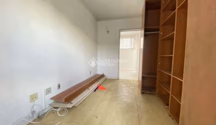 Apartamento com 2 quartos à venda na Rua Padre João Batista Reus, 3347, Camaquã, Porto Alegre, 54 m2 por R$ 155.000