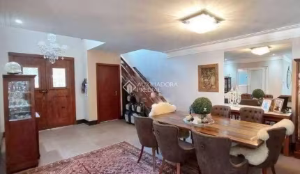Casa com 4 quartos para alugar na Rua Vicente Failace, 96, Tristeza, Porto Alegre, 330 m2 por R$ 8.000