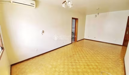 Apartamento com 2 quartos à venda na Avenida Clemenciano Barnasque, 70, Teresópolis, Porto Alegre, 74 m2 por R$ 250.000