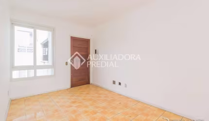Apartamento com 2 quartos à venda na Rua Padre João Batista Reus, 3347, Camaquã, Porto Alegre, 54 m2 por R$ 190.000
