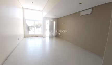 Casa com 2 quartos à venda na Avenida Altos do Santa Rita, 299, Aberta dos Morros, Porto Alegre, 88 m2 por R$ 385.000