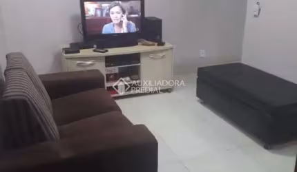 Apartamento com 2 quartos à venda na Rua Eva Laci Camargo Martins, 65, Morro Santana, Porto Alegre, 60 m2 por R$ 181.000