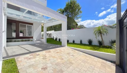 Casa com 3 quartos à venda na Rua Padre João Batista Reus, 366, Vila Conceição, Porto Alegre, 284 m2 por R$ 1.240.000