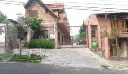 Casa em condomínio fechado com 3 quartos à venda na Rua General Jonathas Borges Fortes, 231, Glória, Porto Alegre, 137 m2 por R$ 420.000