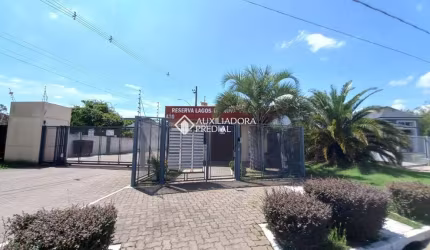Terreno em condomínio fechado à venda na Rua Carlos Maximiliano Fayet, 430, Hípica, Porto Alegre por R$ 219.800