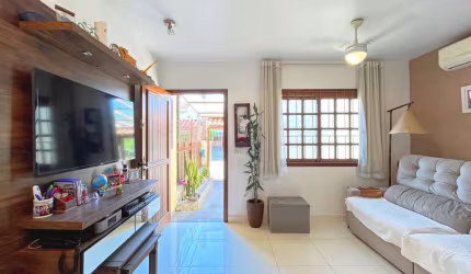 Casa em condomínio fechado com 3 quartos à venda na Rua Professor Paulo Saurin, 63, Hípica, Porto Alegre, 77 m2 por R$ 389.900