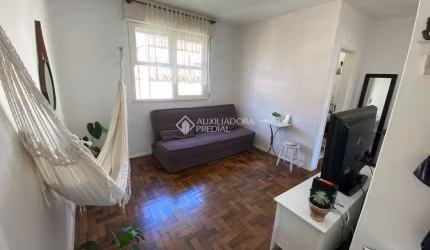 Apartamento com 1 quarto à venda na Travessa Escobar, 514, Camaquã, Porto Alegre, 36 m2 por R$ 138.000