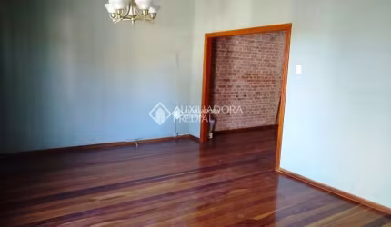 Casa em condomínio fechado com 3 quartos à venda na Avenida Arnaldo Bohrer, 394, Teresópolis, Porto Alegre, 202 m2 por R$ 424.000