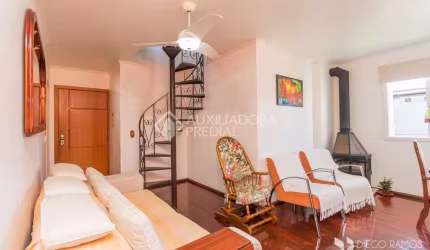 Cobertura com 3 quartos à venda na Rua Érico Cramer, 45, Camaquã, Porto Alegre, 207 m2 por R$ 670.000