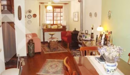 Casa em condomínio fechado com 3 quartos à venda na Rua Doutor Possidônio Cunha, 273, Vila Assunção, Porto Alegre, 194 m2 por R$ 720.000