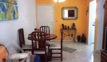 Apartamento com 2 quartos à venda na Rua Camaquã, 844, Camaquã, Porto Alegre, 77 m2 por R$ 324.000