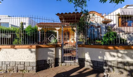 Casa com 3 quartos à venda na Rua Cariri, 125, Vila Assunção, Porto Alegre, 234 m2 por R$ 1.200.000