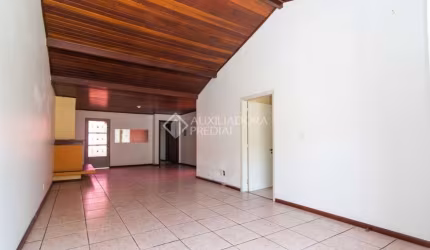 Casa com 3 quartos à venda na Rua Pasteur, 318, Ipanema, Porto Alegre, 181 m2 por R$ 559.000