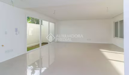Casa em condomínio fechado com 3 quartos à venda na Avenida Pereira Passos, 695, Vila Assunção, Porto Alegre, 268 m2 por R$ 1.725.000