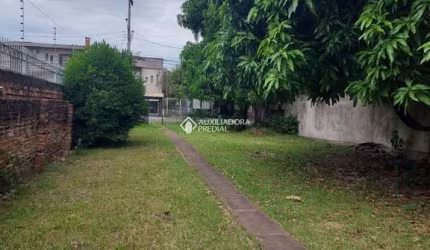 Terreno em condomínio fechado à venda na Rua Tamandaré, 744, Camaquã, Porto Alegre, 680 m2 por R$ 590.000