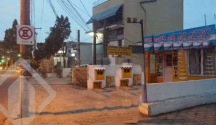 Terreno em condomínio fechado à venda na Avenida da Cavalhada, 2742, Cavalhada, Porto Alegre, 207 m2 por R$ 740.000