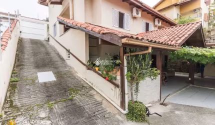 Casa com 5 quartos à venda na Rua Gonçalves Ledo, 222, Trindade, Florianópolis, 235 m2 por R$ 1.840.000