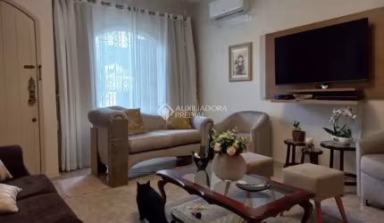 Casa com 4 quartos à venda na Rua Presidente Gama Rosa, 175, Trindade, Florianópolis, 200 m2 por R$ 2.200.000