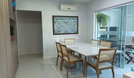 Casa em condomínio fechado com 4 quartos à venda na Avenida Luiz Boiteux Piazza, 4256, Ponta das Canas, Florianópolis, 224 m2 por R$ 2.105.000