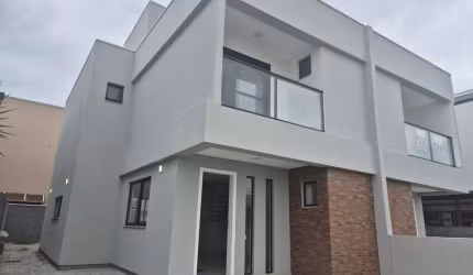 Casa com 3 quartos à venda na Rua Arco íris, 535, Carianos, Florianópolis, 142 m2 por R$ 1.200.000