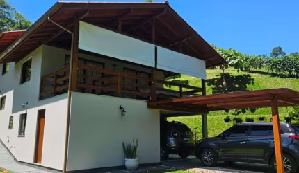 Fazenda à venda na Geral Morro Dos Kirchner, 150, Fazenda Sacramento, Águas Mornas, 118 m2 por R$ 890.000