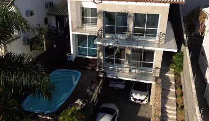 Casa com 3 quartos à venda na Rua das Figueiras, 335, Pedra Branca, Palhoça, 248 m2 por R$ 3.200.000