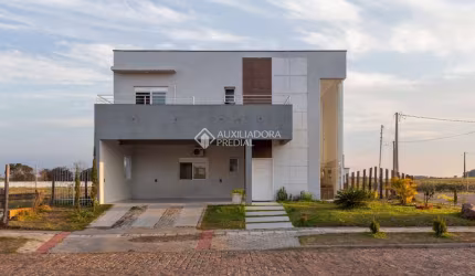 Casa em condomínio fechado com 4 quartos à venda na Pedro Fernandes da Silveira, 1642, Camobi, Santa Maria, 411 m2 por R$ 1.800.000