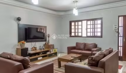 Casa com 3 quartos à venda na Rua das Dálias, 194, Assunção, São Bernardo do Campo, 320 m2 por R$ 750.000