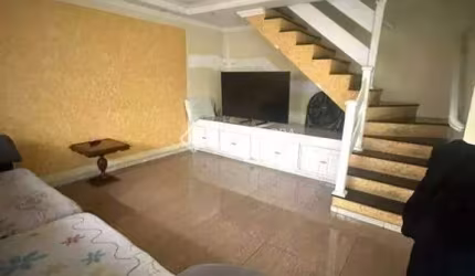 Casa com 4 quartos à venda na Rua Sol Nascente, 243, Piraporinha, Diadema, 243 m2 por R$ 850.000