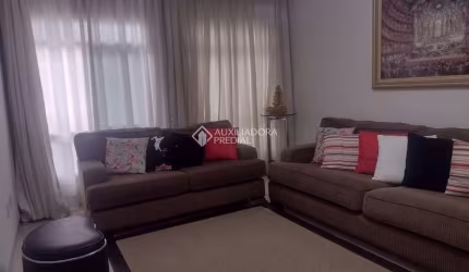Casa com 3 quartos à venda na Rua Paulo Di Favari, 360, Rudge Ramos, São Bernardo do Campo, 233 m2 por R$ 1.300.000