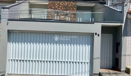 Casa com 3 quartos à venda na Rua São Boaventura, 87, Vila Scarpelli, Santo André, 210 m2 por R$ 1.415.000