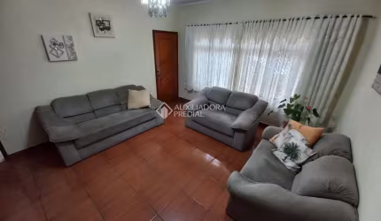 Casa com 3 quartos à venda na Rua Matias de Albuquerque, 25, Anchieta, São Bernardo do Campo, 160 m2 por R$ 650.000