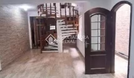 Casa com 4 quartos à venda na Rua Marisa Prado, 189, Nova Petrópolis, São Bernardo do Campo, 300 m2 por R$ 690.000