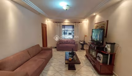 Casa com 3 quartos à venda na Rua João Pellozo, 77, Jardim Las Vegas, Santo André, 181 m2 por R$ 560.000