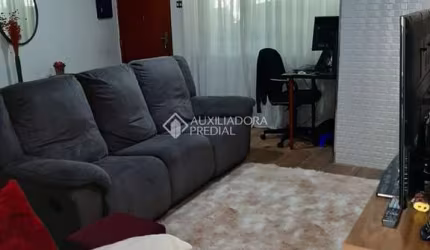 Casa com 2 quartos à venda na Campinas, 113, Olímpico, São Caetano do Sul, 118 m2 por R$ 750.000