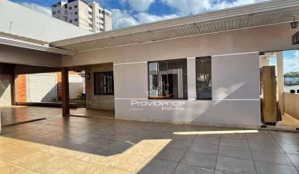 Casa comercial no centro de Cascavel - PR