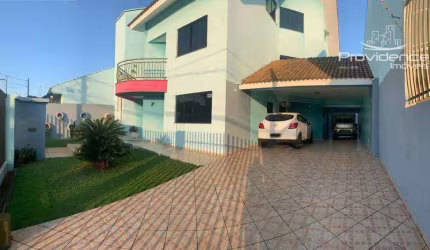 Sobrado com 4 dormitórios à venda, 400 m² por R$ 2.200.000,00 - Country - Cascavel/PR