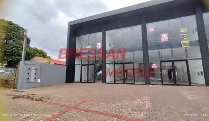 Vendo sala comercial fachada toda em vidro com 104 m  amplos p