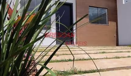 Casa à venda grande  com 3 quartos próximo ao seasa , BRASMADEIRA, CASCAVEL - PR