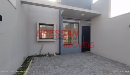 Casa à venda com 3 quartos  com sala de TV ,Canadá, CASCAVEL - PR