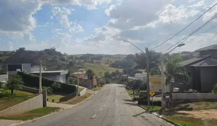 Terreno de 1.000 metros no condomínio Montes Claros em Itupeva R$420.000