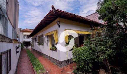 Casa com 4 dormitórios à venda, 300 m² por R$ 1.000.000,00 - São Francisco - Niterói/RJ