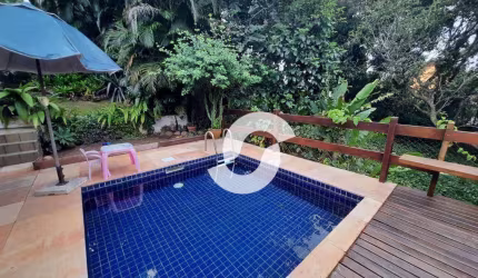 Casa à venda em condomínio, 256 m² por R$ 1.300.000,00 - Badu - Niterói/RJ