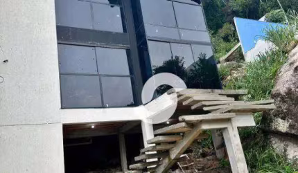 Terreno à venda, 360 m² por R$ 700.000,01 - Cafubá - Niterói/RJ