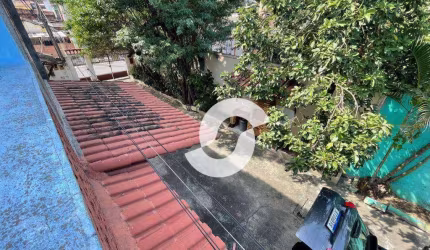 Casa Duplex com 2 quartos vaga para 2 carros em Santa Catarina