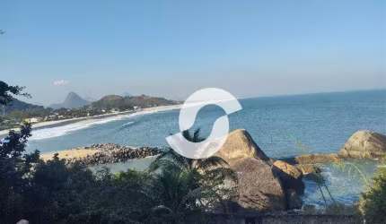 Casa com 4 dormitórios à venda, 214 m² por R$ 950.000,00 - Recanto de Itaipuaçu - Maricá/RJ